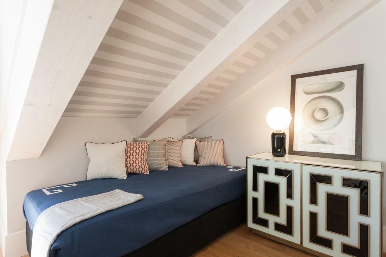 Flh Restauradores Amazing Flat With View Lisboa Eksteriør billede